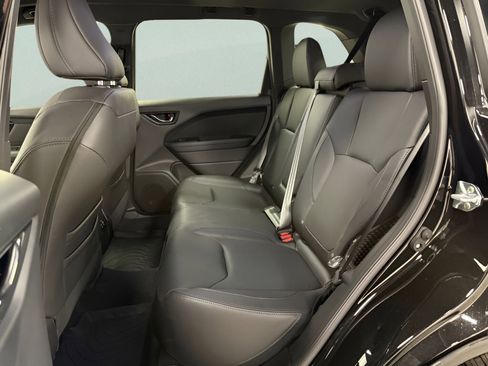 New 2025 Subaru Forester Limited image 18