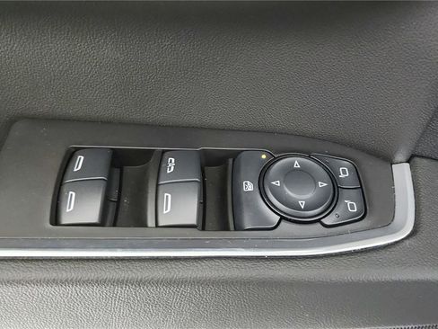 Used 2025 Chevrolet Silverado 1500 RST w/ Convenience Package II AWD/4WD image 11