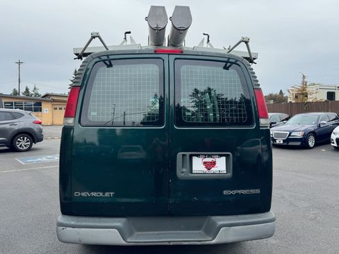 Used 2002 Chevrolet Express 2500 RWD image 6