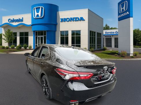 Used 2022 Toyota Camry XSE w/ Navigation Package image 4