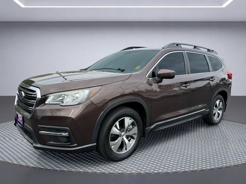 Used 2019 Subaru Ascent Premium AWD/4WD image 1
