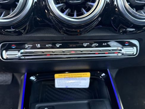 New 2025 Mercedes-Benz GLB 250 GLB 250 image 9