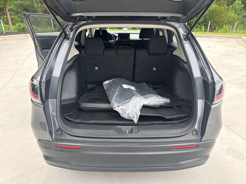 Used 2025 Honda HR-V LX image 33