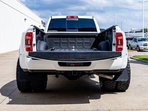 Used 2023 RAM 3500 Limited AWD/4WD image 9
