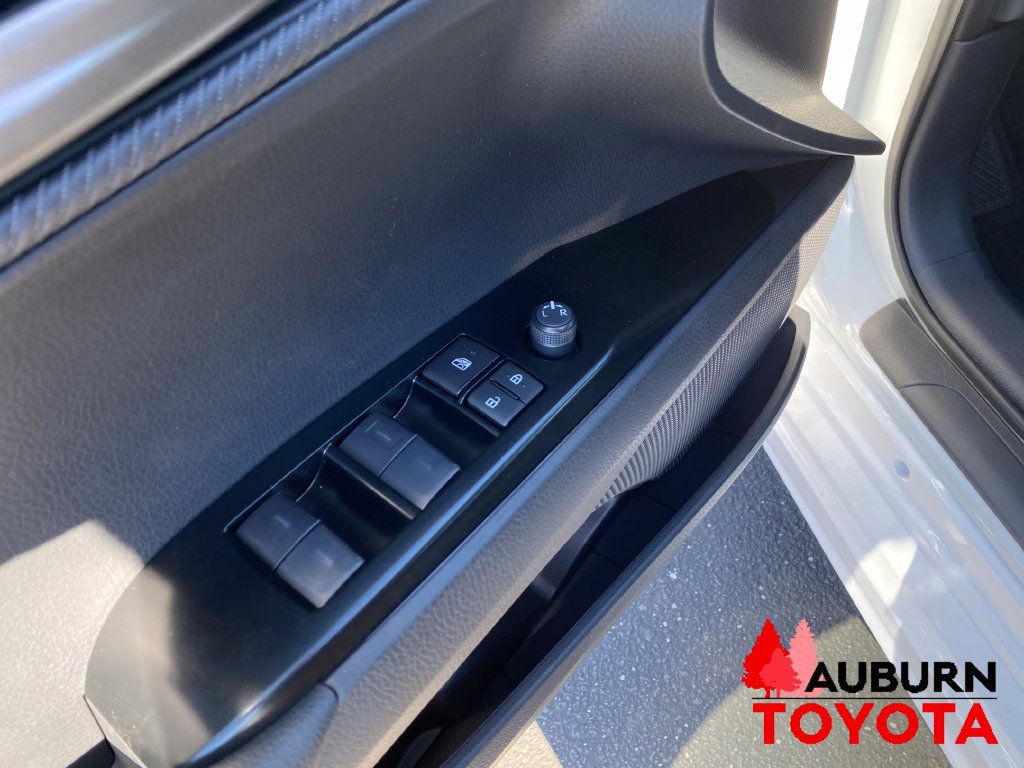 New 2026 Toyota Camry SE FWD image 10