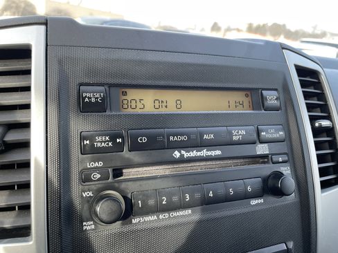 Used 2011 Nissan Frontier PRO-4X w/ Pro-4x Luxury Pkg image 22