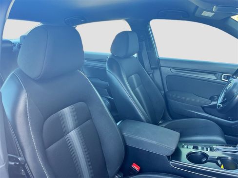 Used 2024 Honda Civic Sport image 25