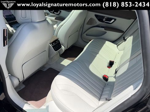 Used 2022 Mercedes-Benz EQS 450+ Sedan image 13
