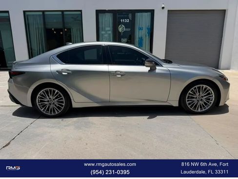 Used 2022 Lexus IS 300 w/ Premium Package RWD image 11