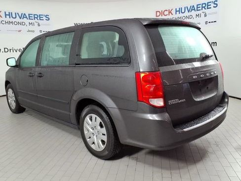 Used 2016 Dodge Grand Caravan American Value Package image 6