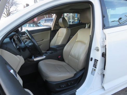 Used 2014 Kia Optima EX w/ EX Premium Package image 10