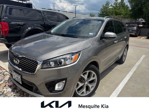Used 2016 Kia Sorento SX FWD image 1