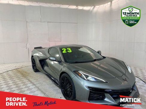 Used 2023 Chevrolet Corvette Z06 RWD image 1