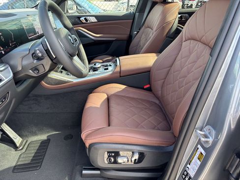 New 2027 BMW X7 xDrive40i AWD/4WD image 16