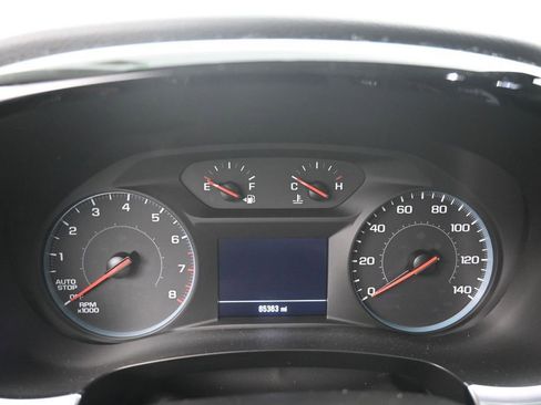 Used 2020 Chevrolet Traverse LS FWD image 11