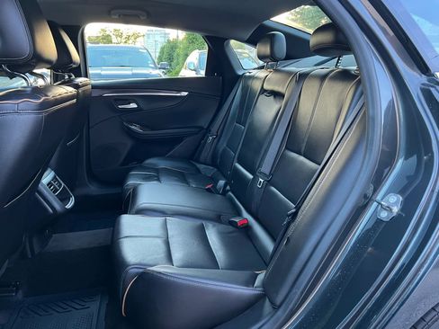 Used 2015 Chevrolet Impala LTZ FWD image 14