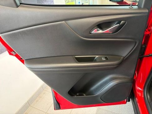 Used 2021 Chevrolet Blazer LT FWD image 14