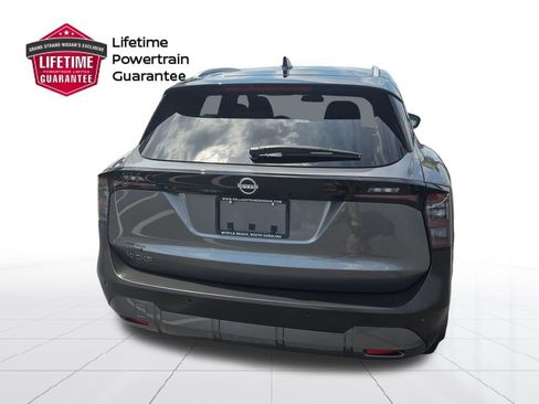 Certified 2026 Nissan Kicks SV FWD image 8