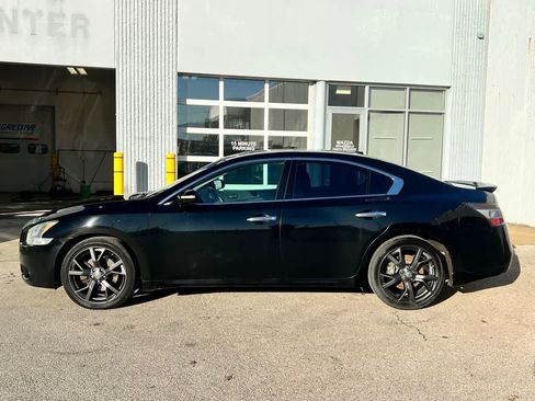 Used 2014 Nissan Maxima 3.5 SV w/ Sport Package image 3