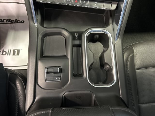 Used 2024 GMC Sierra 3500 Denali w/ Denali Reserve Package AWD/4WD image 28