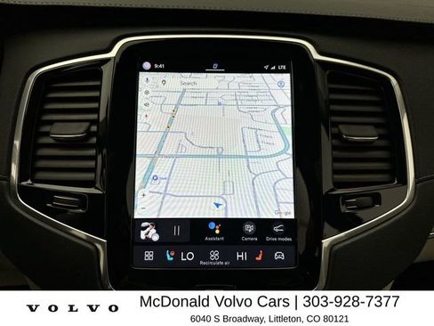 Certified 2024 Volvo XC90 B6 Ultimate w/ Protection Package Premier AWD/4WD image 18