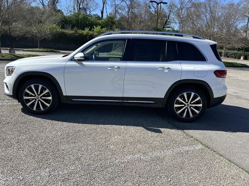 Used 2022 Mercedes-Benz GLB 250 4MATIC image 4