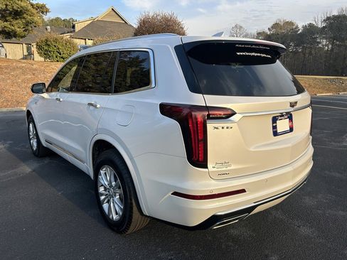 Used 2025 Cadillac XT6 Luxury image 20