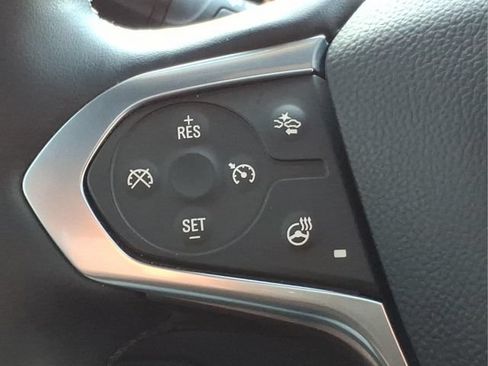 Used 2023 Chevrolet Traverse Premier w/ Redline Edition AWD/4WD image 28