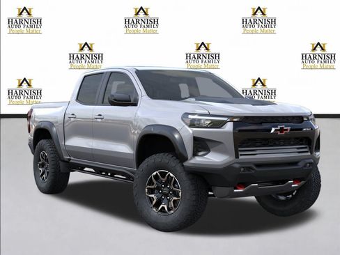New 2026 Chevrolet Colorado ZR2 w/ Technology Package AWD/4WD image 7