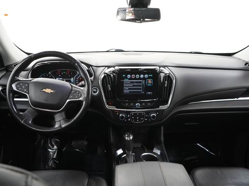 Used 2018 Chevrolet Traverse Premier w/ LPO, 'HIT The Road' Package AWD/4WD image 18