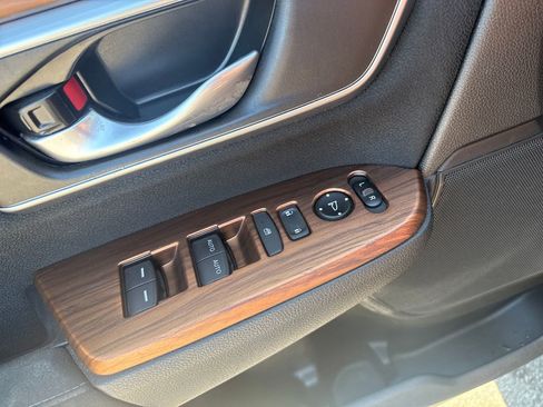 Used 2021 Honda CR-V EX image 18