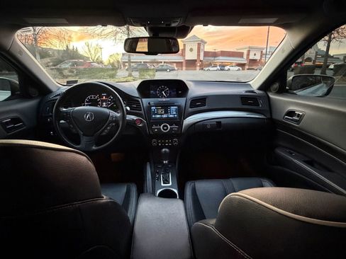 Used 2019 Acura ILX image 8