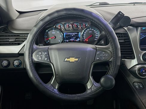 Used 2018 Chevrolet Suburban LT w/ LT Signature Package AWD/4WD image 18