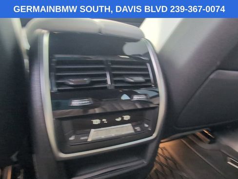 Used 2025 BMW X5 xDrive40i w/ Executive Package AWD/4WD image 25