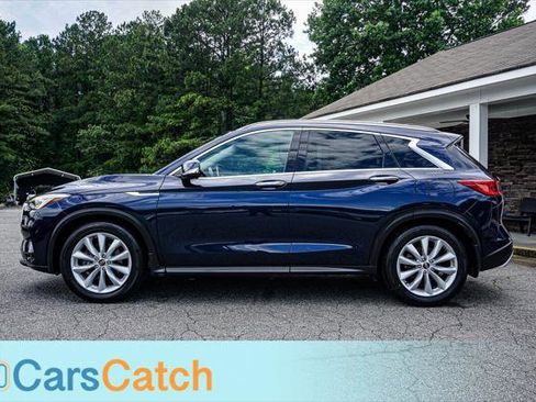 Used 2019 INFINITI QX50 Essential w/ Premium Heat Package FWD image 8