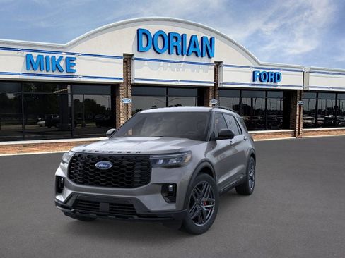 New 2026 Ford Explorer ST-Line w/ ST-Line Street Pack AWD/4WD image 2