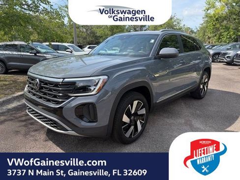 Certified 2025 Volkswagen Atlas Cross Sport SEL AWD/4WD image 3