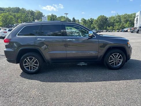 Used 2021 Jeep Grand Cherokee Limited AWD/4WD image 5