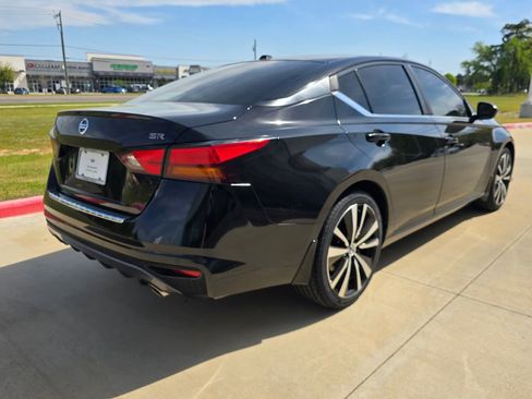 Used 2021 Nissan Altima 2.5 SR image 5