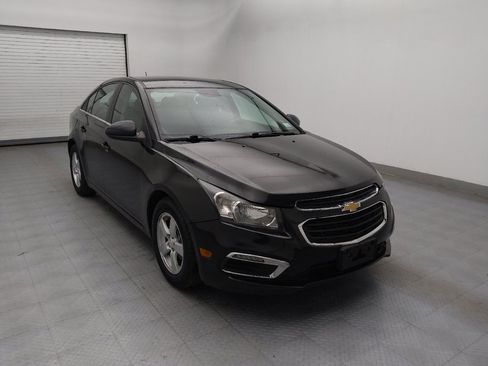 Used 2016 Chevrolet Cruze LT w/ Enhanced Safety Package image 13
