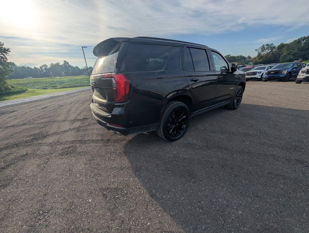 Used 2025 GMC Yukon AT4 Ultimate w/ LPO, Floor Liner Package AWD/4WD image 8