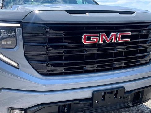 Used 2024 GMC Sierra 1500 Elevation AWD/4WD image 39