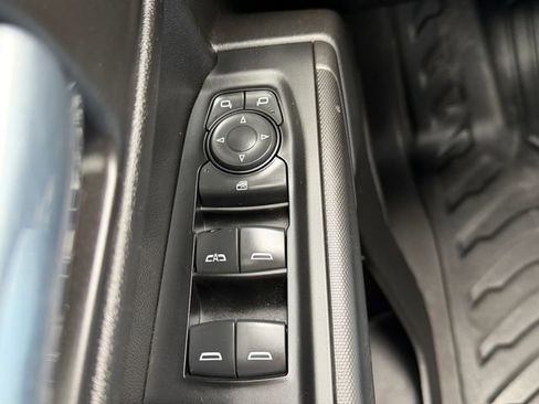 Used 2021 Chevrolet Silverado 1500 W/T w/ WT Fleet Convenience Package AWD/4WD image 16