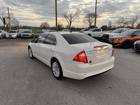 Used 2012 Ford Fusion Hybrid FWD image 10