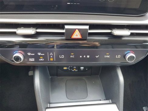 New 2026 Kia Sportage SX image 36