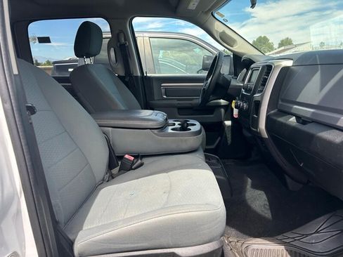 Used 2020 RAM 1500 Classic SLT RWD image 16