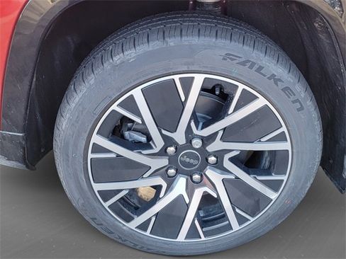 New 2025 Jeep Wagoneer S Limited image 10