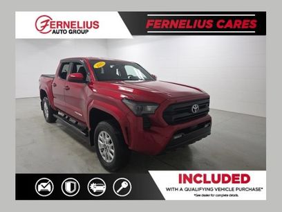 Used 2025 Toyota Tacoma SR5