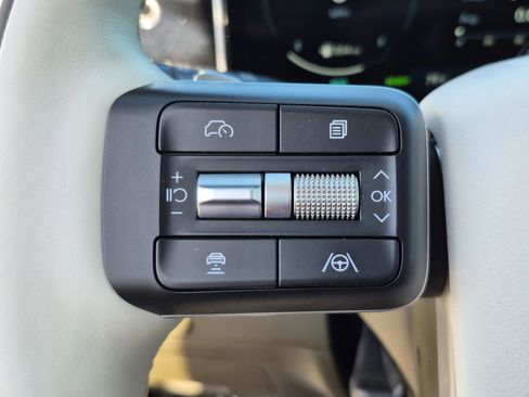 Used 2025 Hyundai Santa Fe Calligraphy FWD image 34