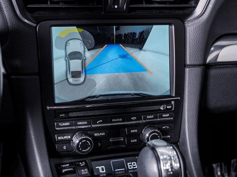 Certified 2016 Porsche 911 Carrera 4S image 23